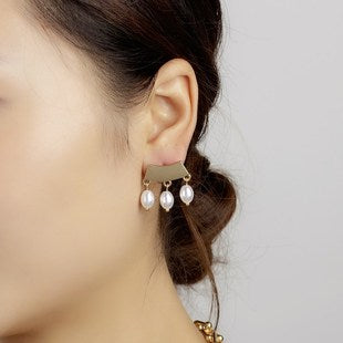 New Trendy Fashion Pineapple Pearl Earrings