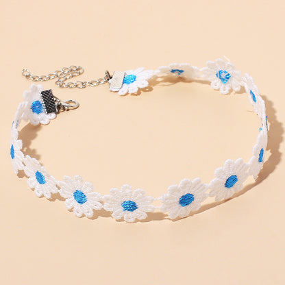 New  Lace  Flower Necklace