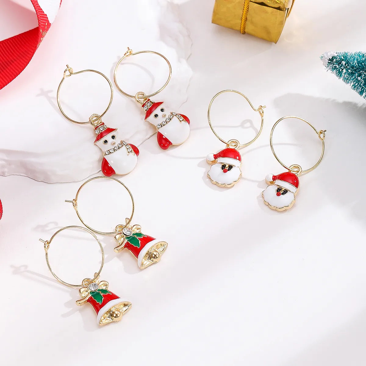 3 Pairs Simple Style Classic Style Santa Claus Bell Snowman Enamel Plating Inlay Alloy Rhinestones Gold Plated Hoop Earrings