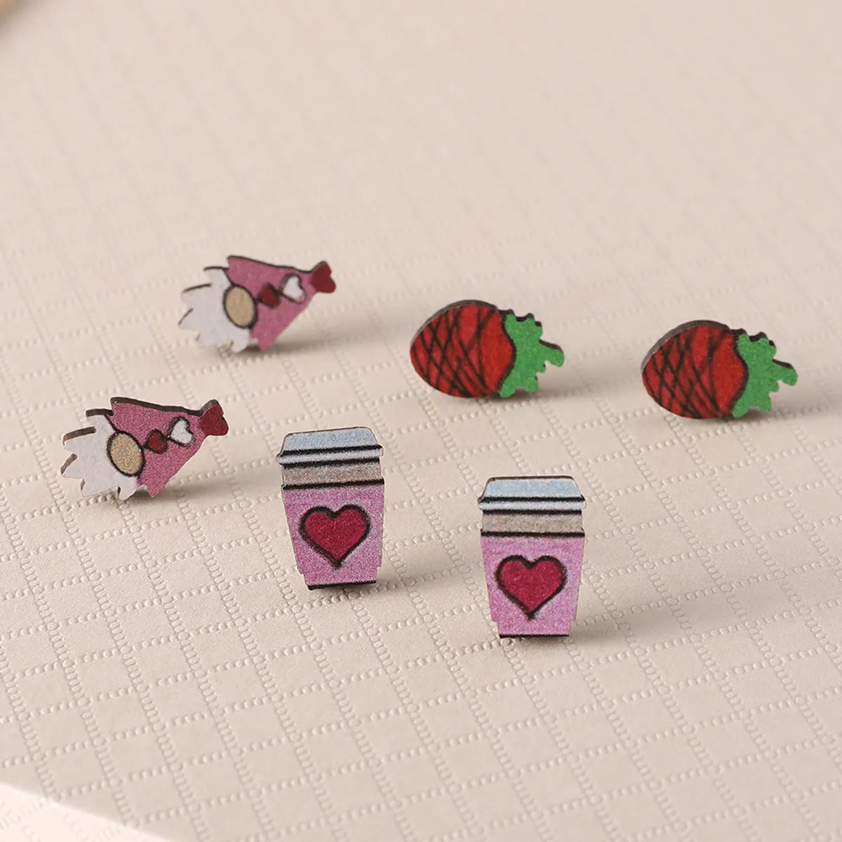 3 Pairs Vintage Style Heart Shape Strawberry Wood Ear Studs