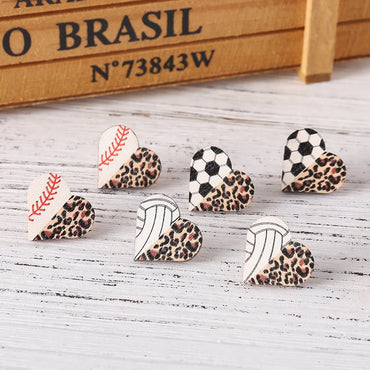 3 Pairs Vintage Style Heart Shape Wood Ear Studs