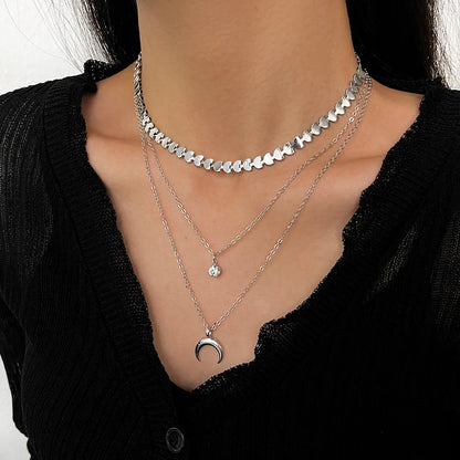 3 Pieces Fashion Moon Alloy Inlay Artificial Diamond Women'S Layered Necklaces