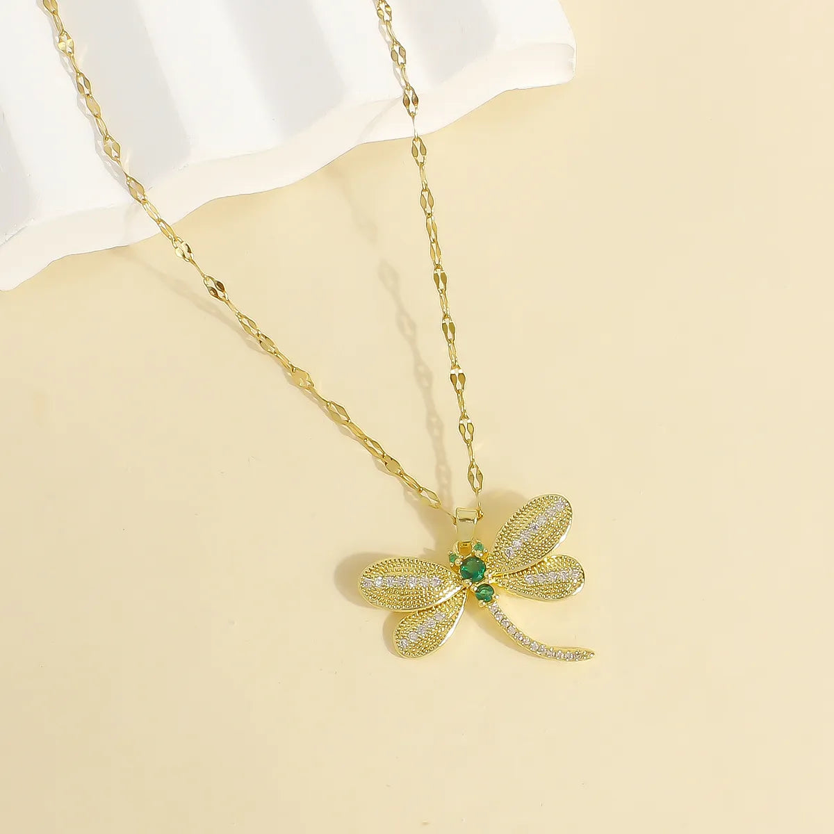 304 Stainless Steel 18K Gold Plated Basic Modern Style Classic Style Plating Inlay Dragonfly Zircon Pendant Necklace