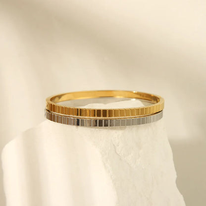 304 Stainless Steel 18K Gold Plated Basic Modern Style Classic Style Plating Solid Color Bangle