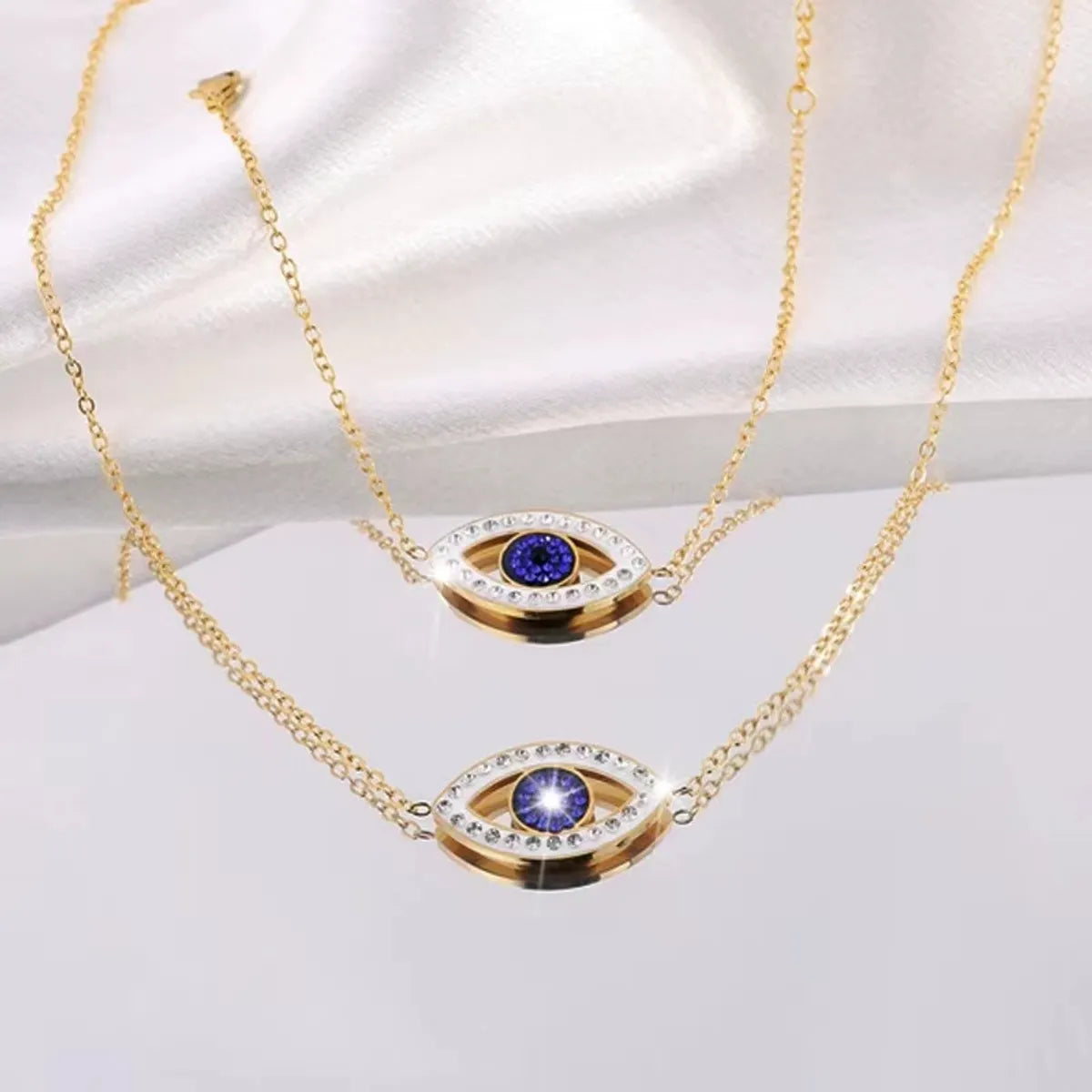 304 Stainless Steel 18K Gold Plated Basic Simple Style Classic Style Inlay Devil'S Eye Rhinestones Bracelets Necklace