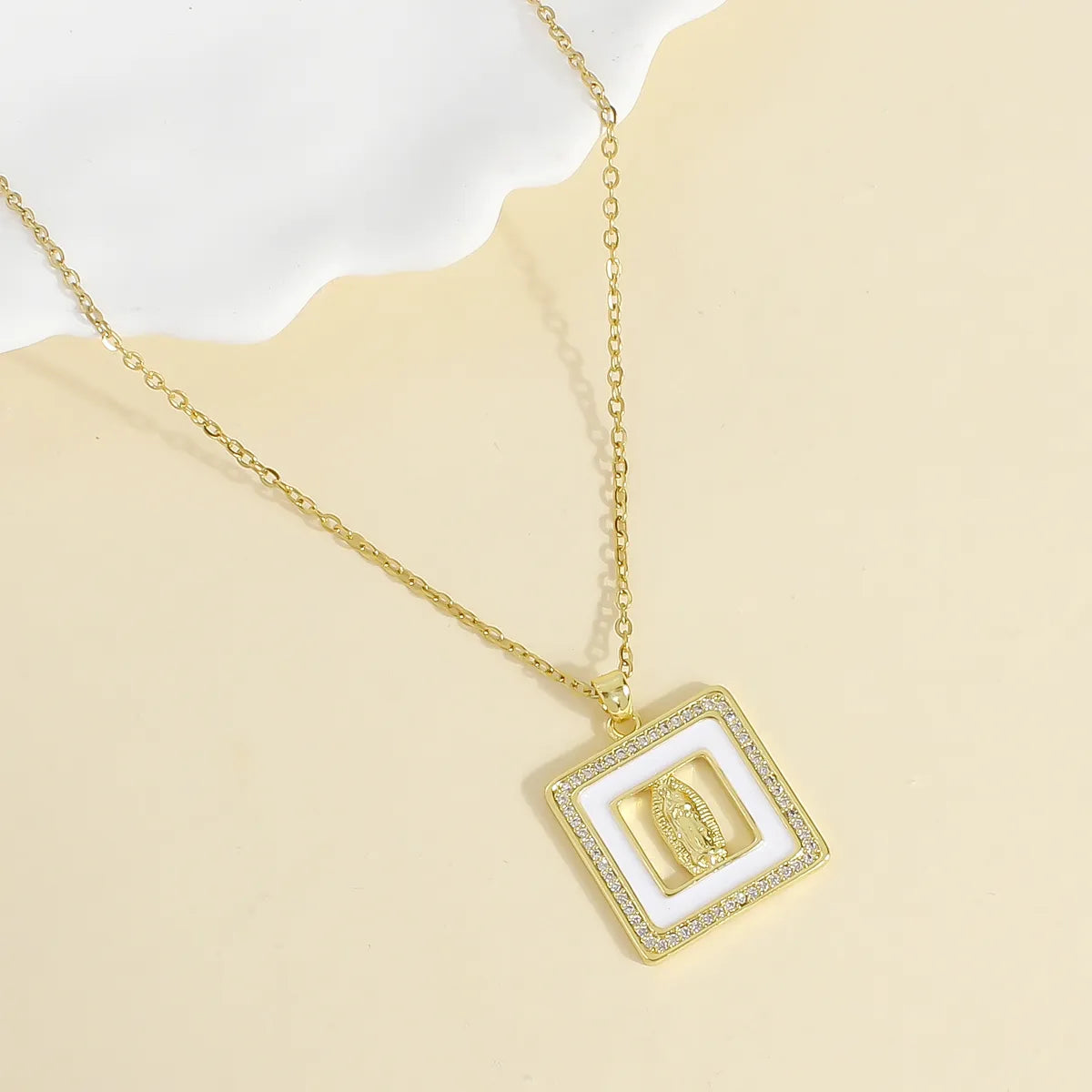 304 Stainless Steel 18K Gold Plated Casual Ethnic Style Classic Style Plating Inlay Human Zircon Pendant Necklace