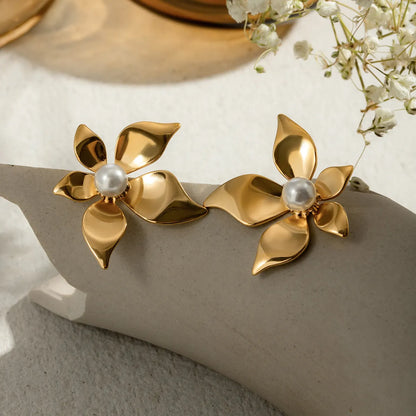 304 Stainless Steel 18K Gold Plated Elegant Lady Streetwear Inlay Flower Imitation Pearl Rings Earrings