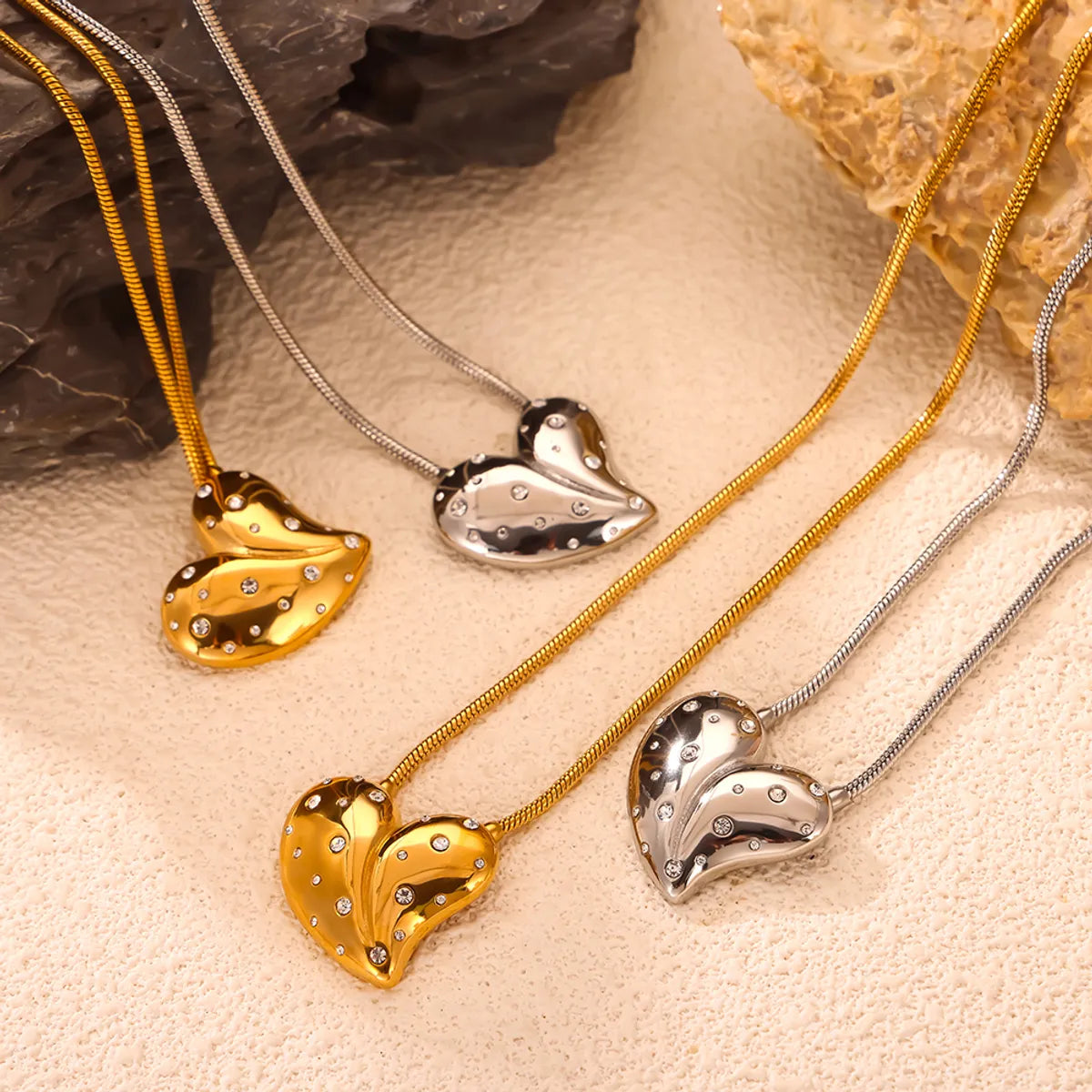 304 Stainless Steel 18K Gold Plated Elegant Simple Style Plating Inlay Heart Shape Rhinestones Earrings Necklace