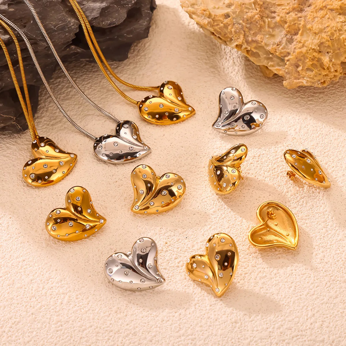 304 Stainless Steel 18K Gold Plated Elegant Simple Style Plating Inlay Heart Shape Rhinestones Earrings Necklace