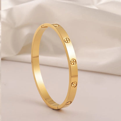 Elegant Solid Color 304 Stainless Steel 18K Gold Plated Bangle In Bulk