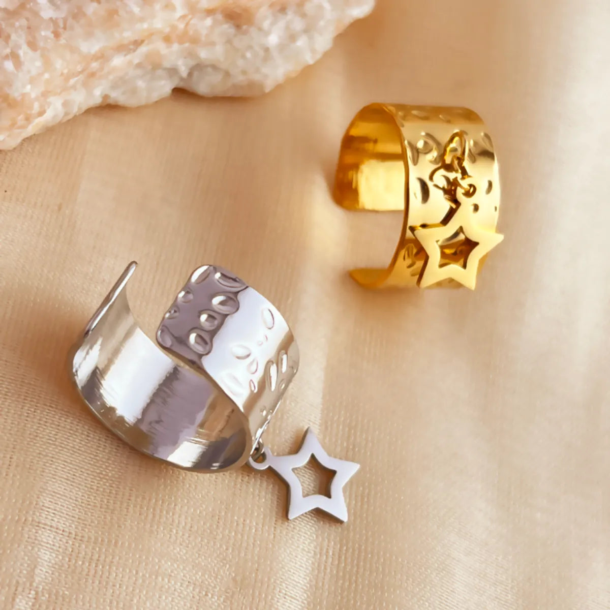 Wholesale Jewelry Hawaiian Tropical Simple Style Star Solid Color 304 Stainless Steel 18K Gold Plated Plating Hollow Out Charm Rings