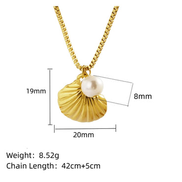 304 Stainless Steel 18K Gold Plated Retro Classic Style Plating Pearl Shell Pendant Necklace