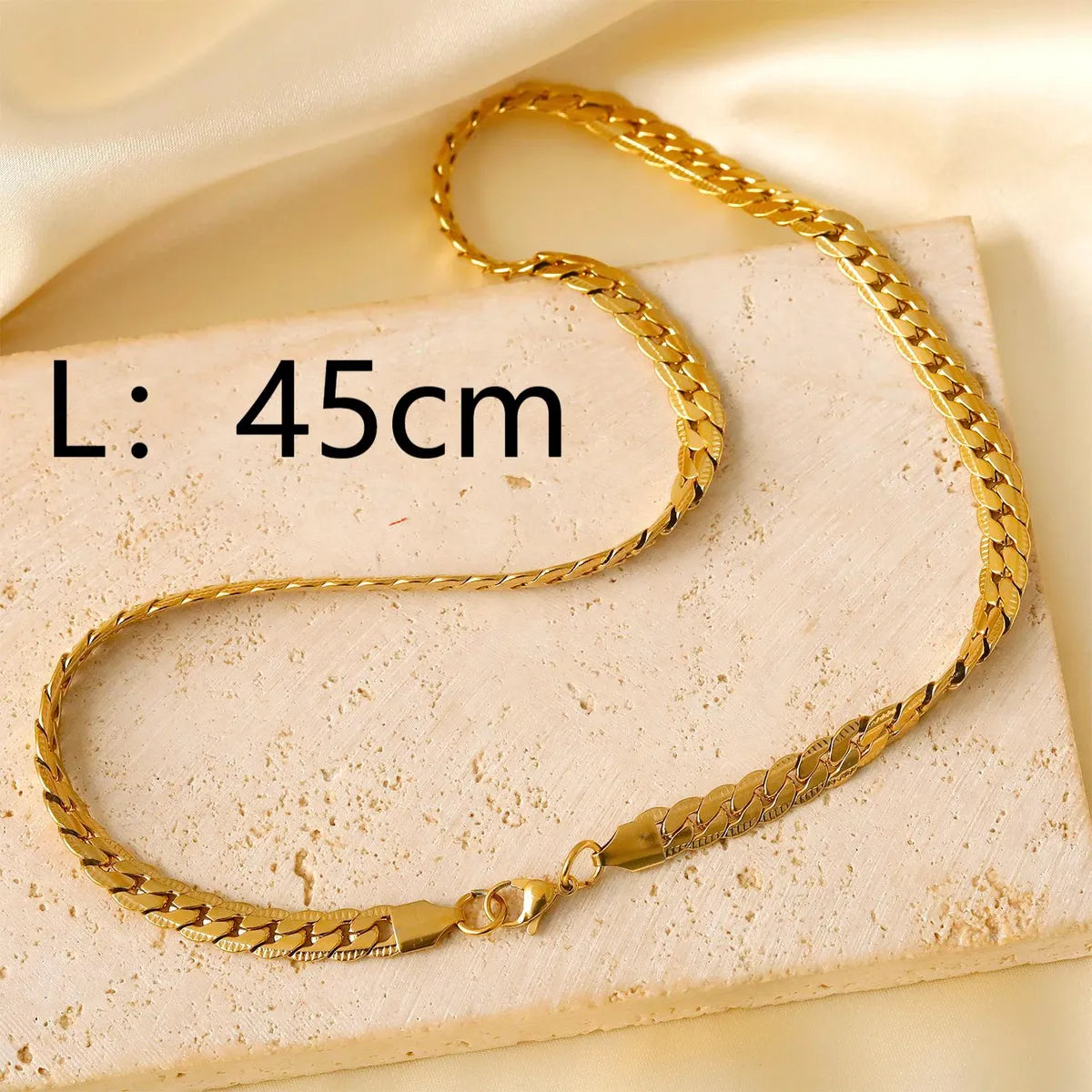 304 Stainless Steel 18K Gold Plated Simple Style Classic Style Plating Solid Color Necklace