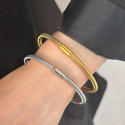 Simple Style Geometric 304 Stainless Steel 18K Gold Plated Bangle In Bulk