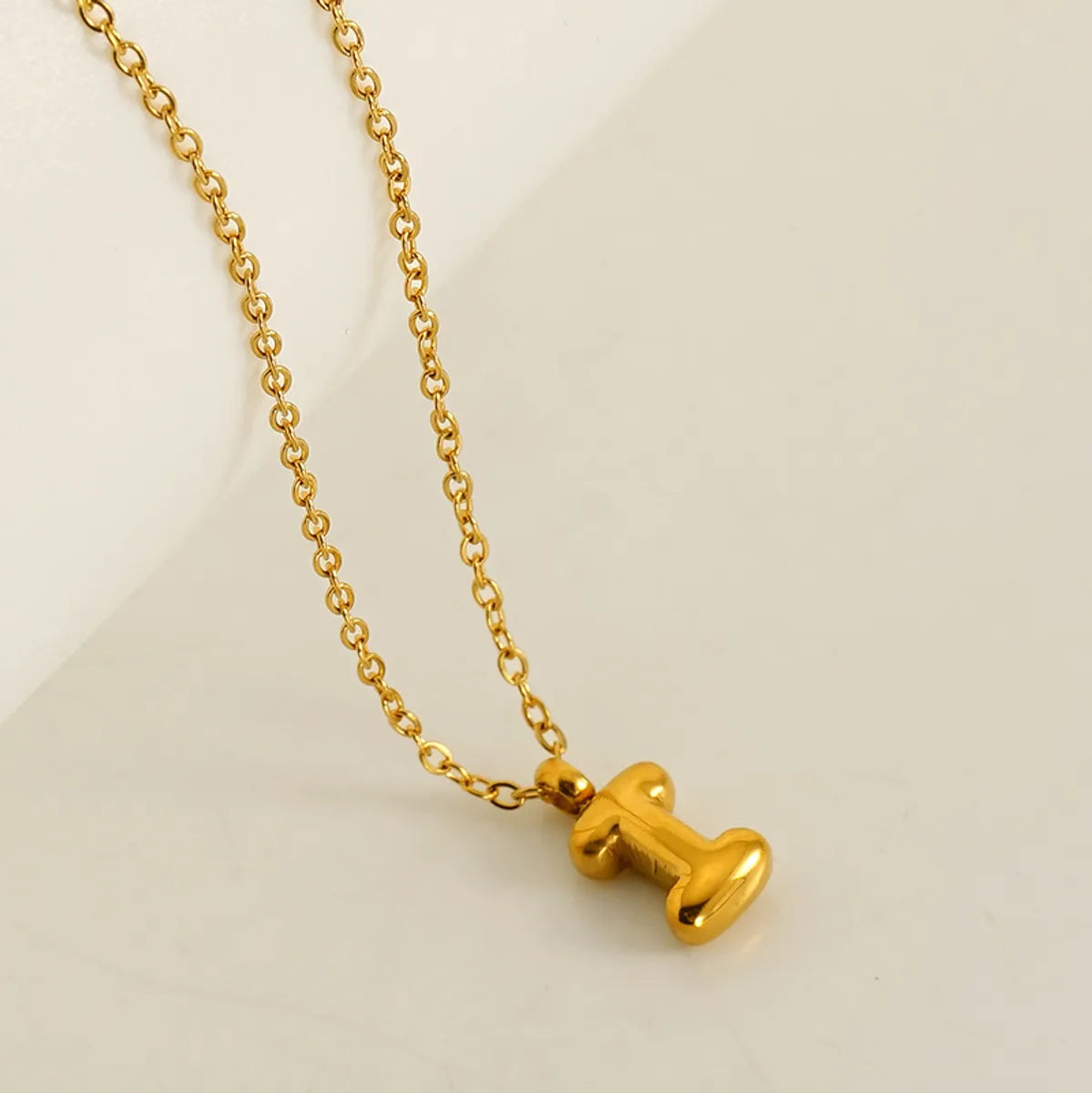 304 Stainless Steel 18K Gold Plated Simple Style Plating Letter Pendant Necklace