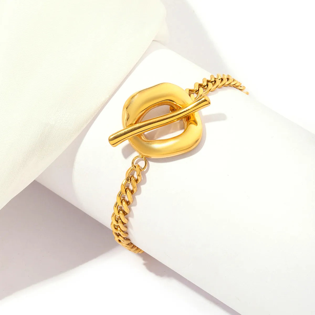 304 Stainless Steel 18K Gold Plated Simple Style Polishing Plating Inlay Sun Zircon Bracelets