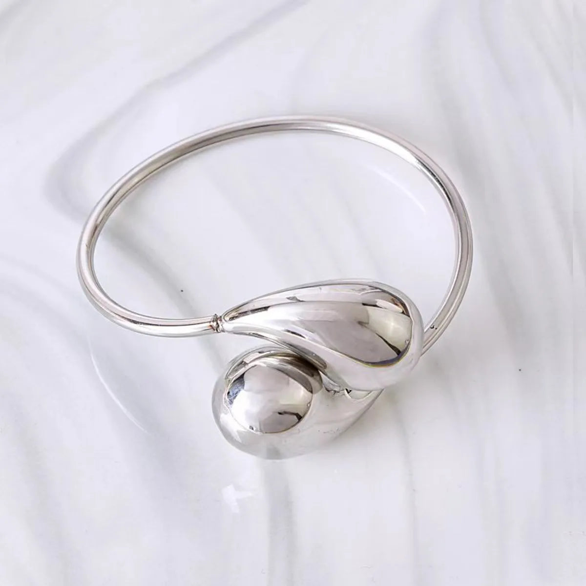 304 Stainless Steel 18K Gold Plated Simple Style Water Droplets Bangle