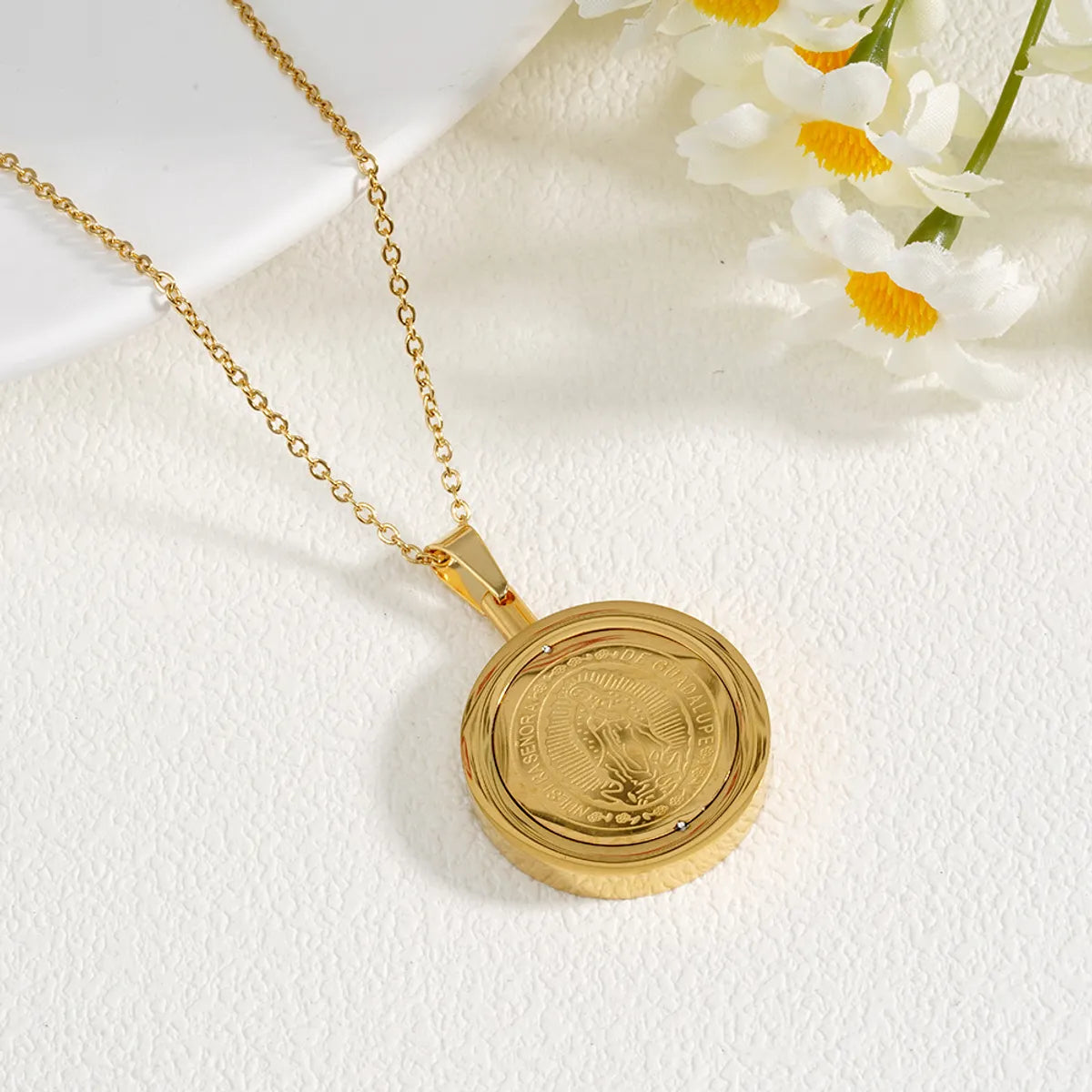 Wholesale Jewelry Simple Style Human Round 304 Stainless Steel 18K Gold Plated Zircon Pendant Necklace