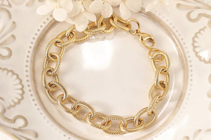 Basic Classic Style Commute Solid Color 18K Gold Plated Bracelets In Bulk