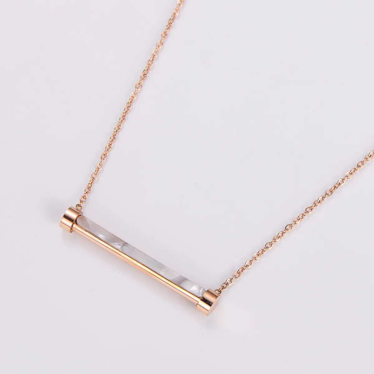 304 Stainless Steel Casual Inlay Solid Color Acrylic Pendant Necklace