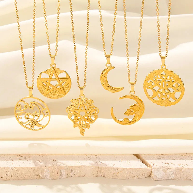 304 Stainless Steel Casual Simple Style Hollow Out Star Moon Pendant Necklace