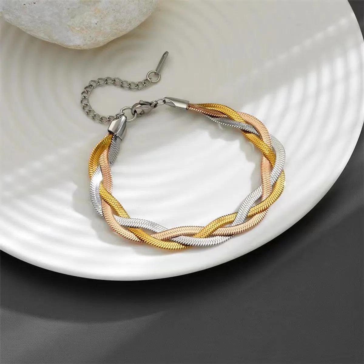 Classic Style Cool Style Solid Color 304 Stainless Steel 18K Gold Plated Bracelets In Bulk