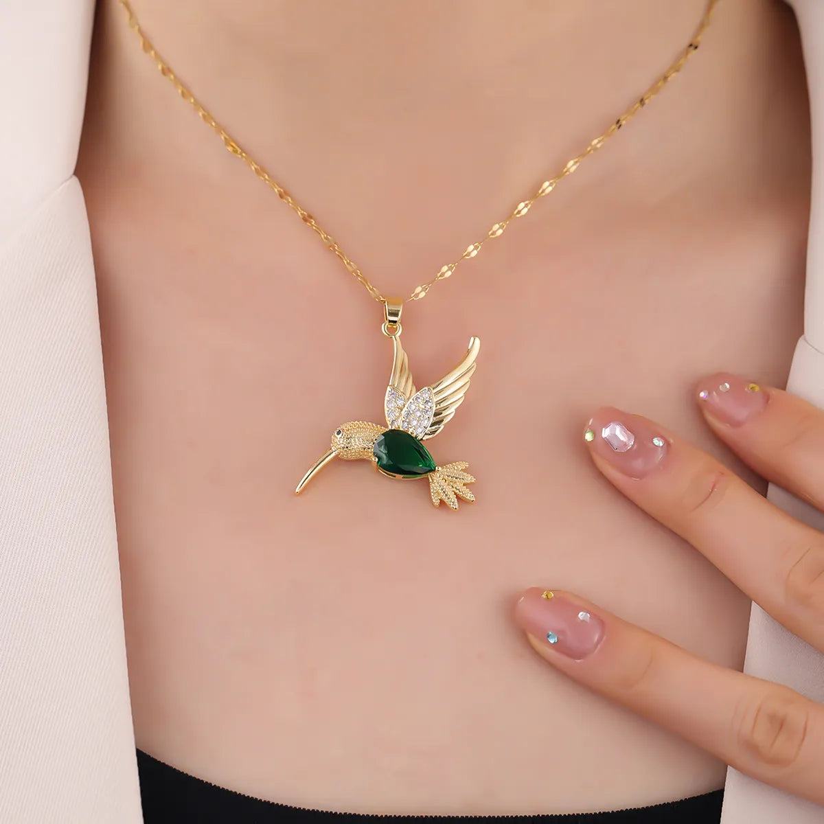 Wholesale Elegant Bird 304 Stainless Steel Copper Inlay 18K Gold Plated Zircon Pendant Necklace