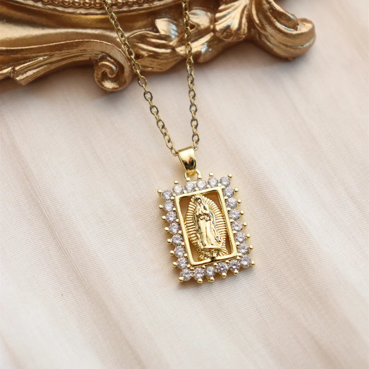 Wholesale IG Style Human Madonna Of The Yarnwinder 304 Stainless Steel Copper Inlay 18K Gold Plated Zircon Pendant Necklace