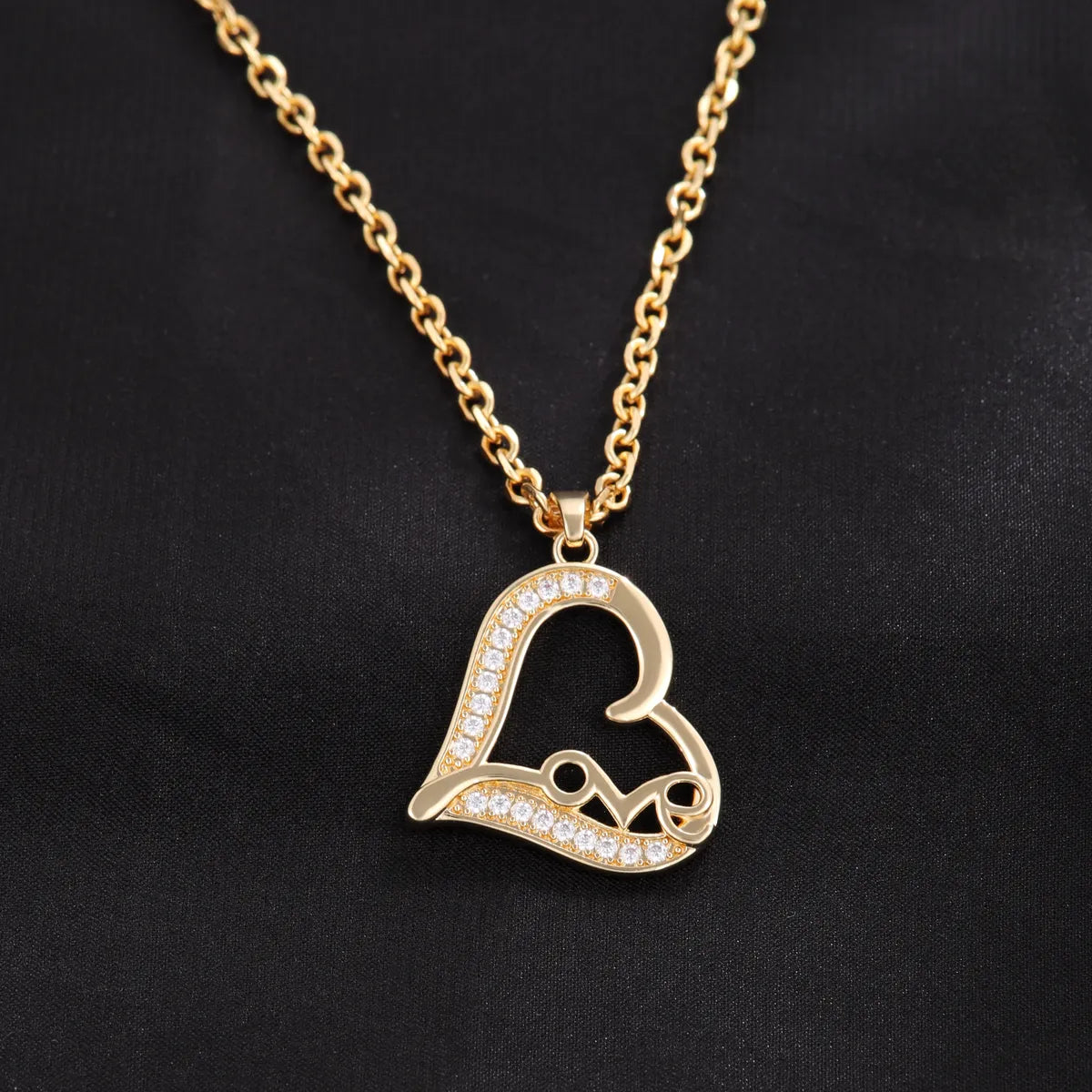 304 Stainless Steel Copper 18K Gold Plated Inlay Heart Shape Zircon Pendant Necklace