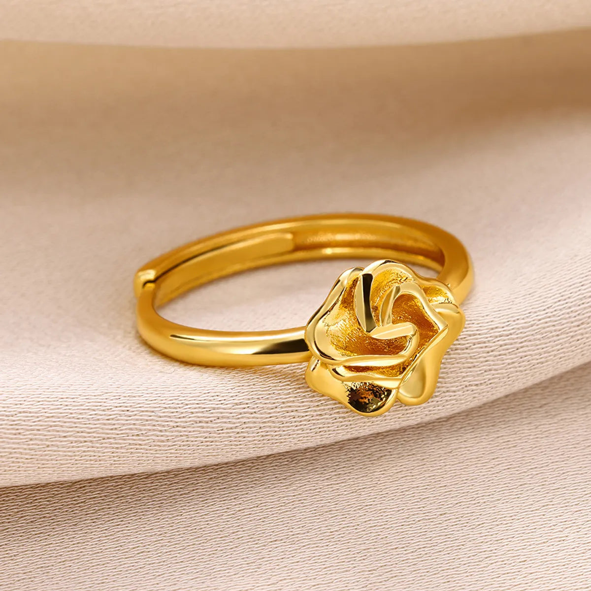 304 Stainless Steel Gold Plated Simple Style Classic Style Plating Heart Shape Rings