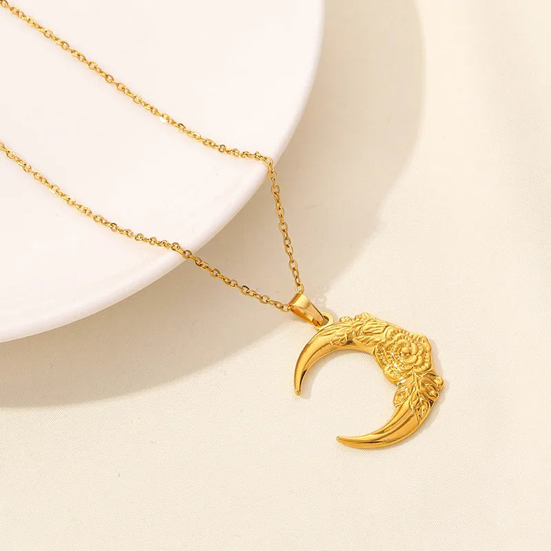 304 Stainless Steel IG Style Plating Hollow Out Star Moon Pendant Necklace