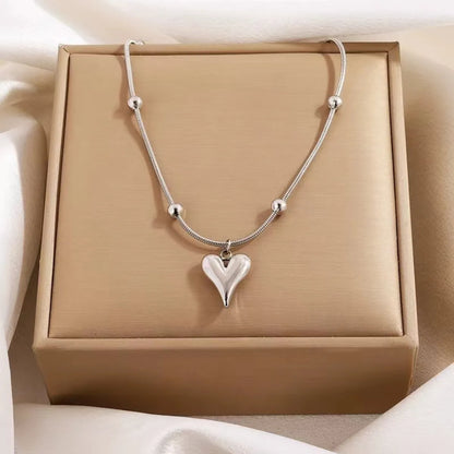 304 Stainless Steel 18K Gold Plated IG Style Simple Style Heart Shape Pendant Necklace