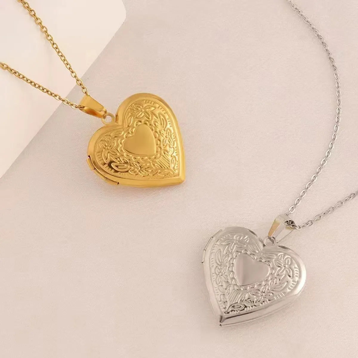 304 Stainless Steel 18K Gold Plated IG Style Sweet Heart Shape Pendant Necklace Locket Necklace