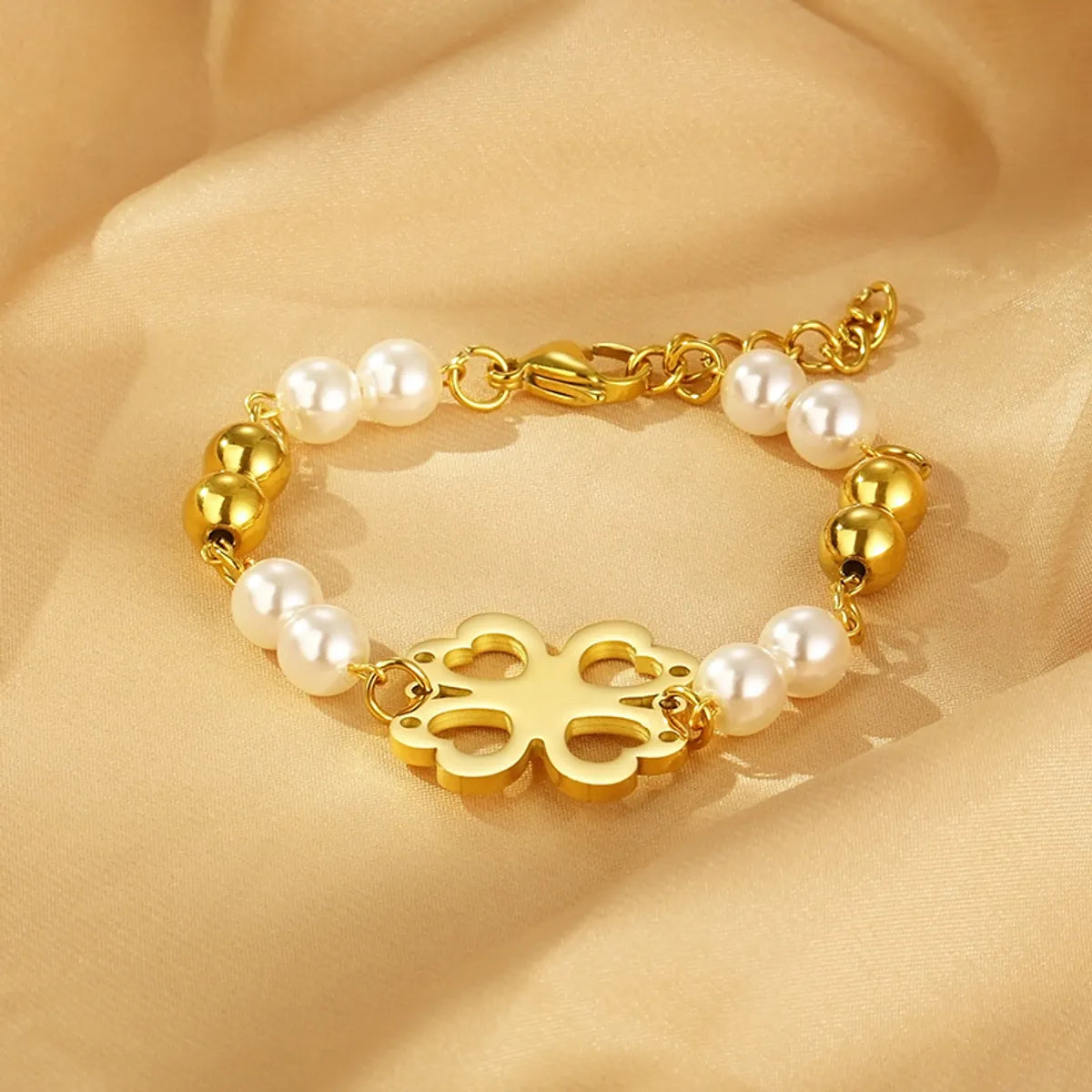 Simple Style Flower 304 Stainless Steel Resin 18K Gold Plated Bracelets In Bulk