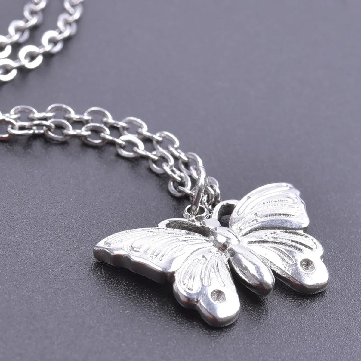 304 Stainless Steel Simple Style Classic Style Plating Butterfly Pendant Necklace