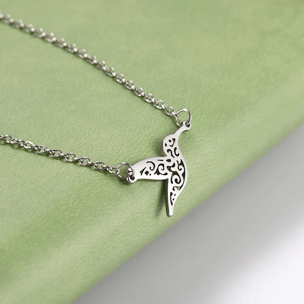 Wholesale Jewelry Simple Style Hummingbird 304 Stainless Steel Silver Plated Hollow Out Pendant Necklace