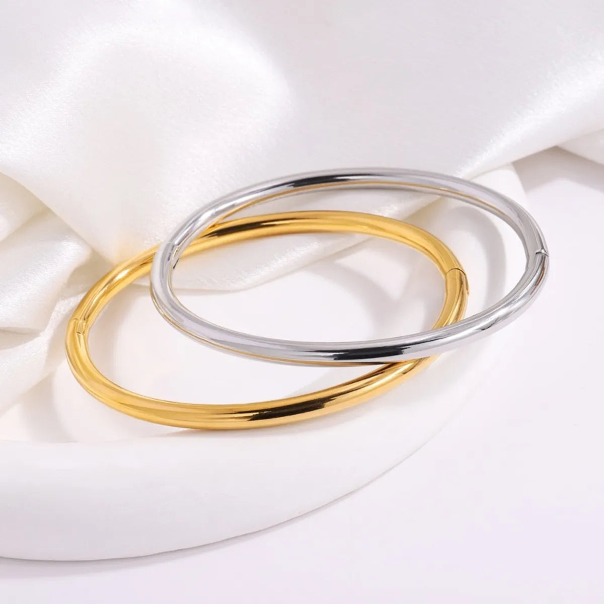 304 Stainless Steel Simple Style Round Bangle