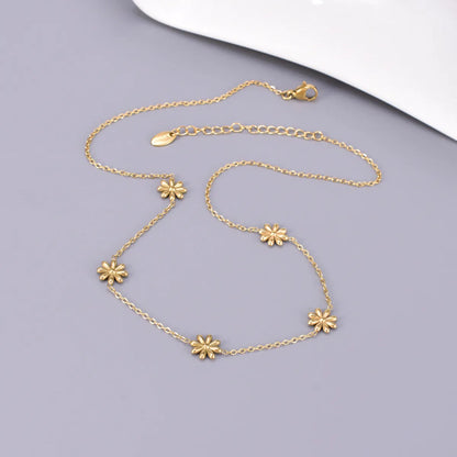 304 Stainless Steel Titanium Steel 18K Gold Plated Elegant Simple Style Plating Solid Color Necklace