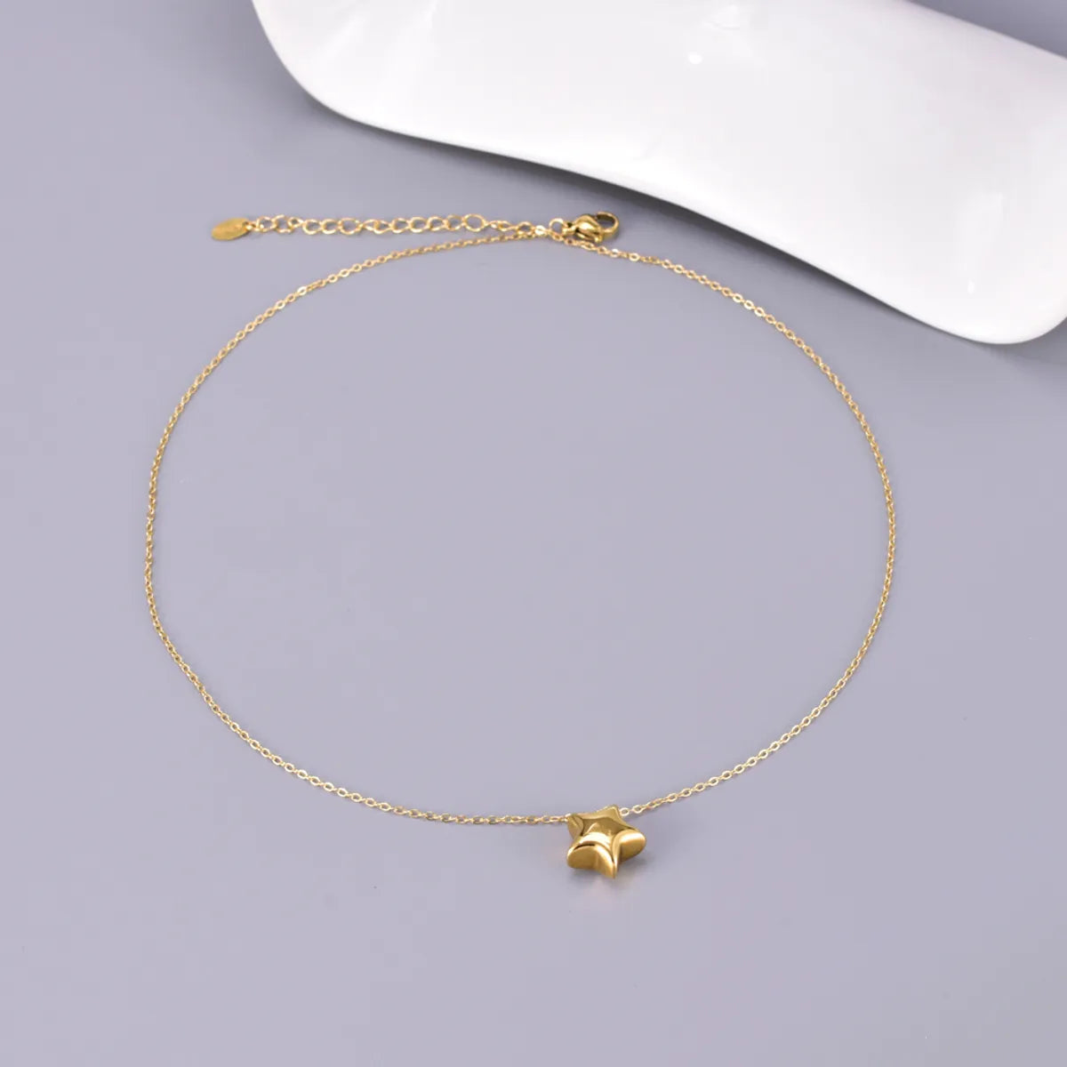 304 Stainless Steel Titanium Steel 18K Gold Plated Elegant Simple Style Plating Solid Color Pendant Necklace