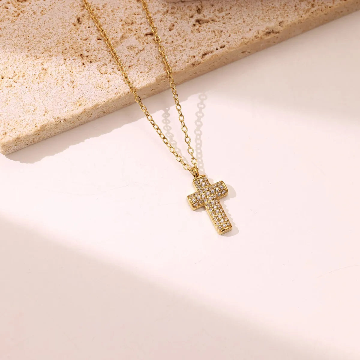 304 Stainless Steel White Gold Plated Gold Plated Elegant Luxurious Simple Style Inlay Cross Zircon Pendant Necklace