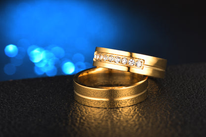 Wholesale Fashion Stainless Steel Diamond-studded Couple Rings Gooddiy