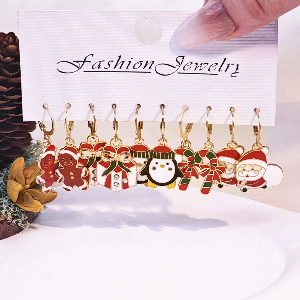 5 Pairs Cute Classic Style Christmas Tree Santa Claus Christmas Socks Alloy Drop Earrings