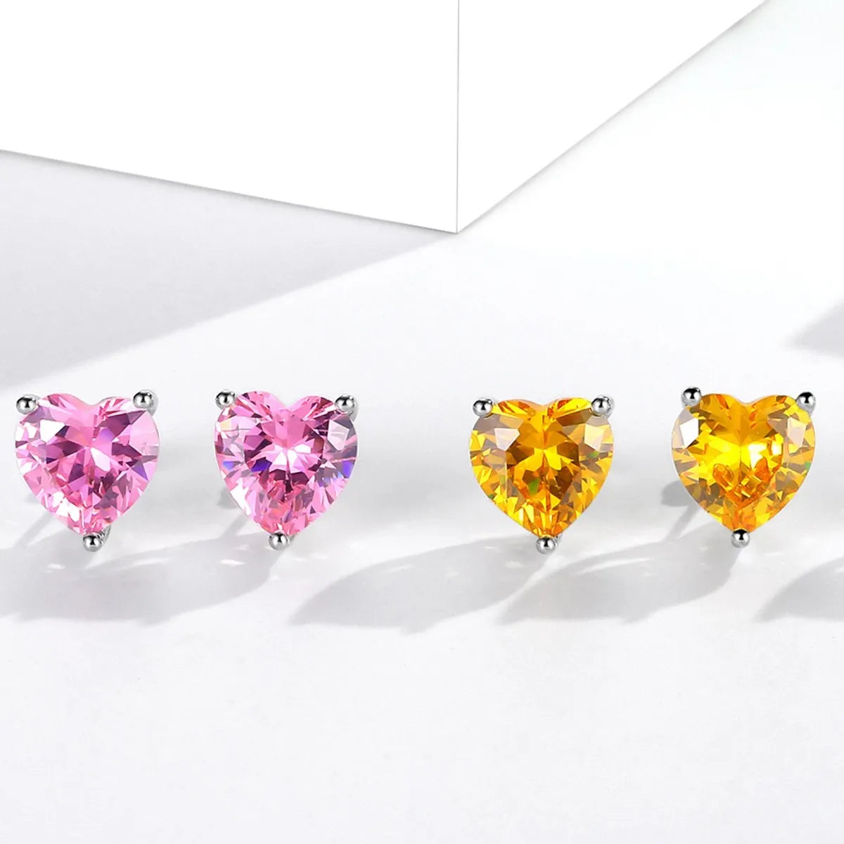 5 Pairs Elegant Simple Style Solid Color Heart Copper Zircon White Gold Plated Ear Studs