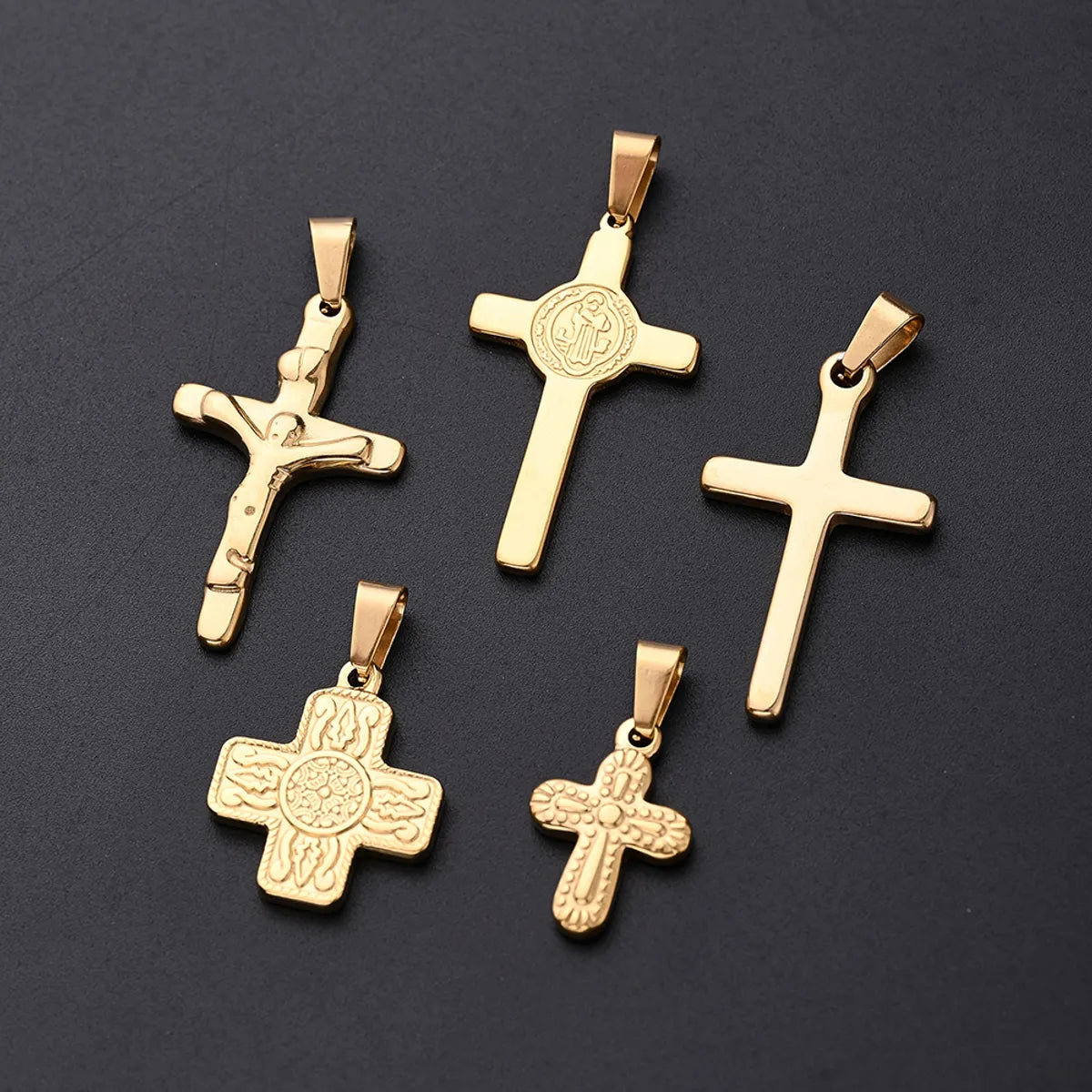 5 PCS/Package 19x13mm 32.5x19mm 32x19.5mm 2.5x6mm 3x5mm 3x6.5mm 304 Stainless Steel Gold Plated Faith Cross Polished Pendant