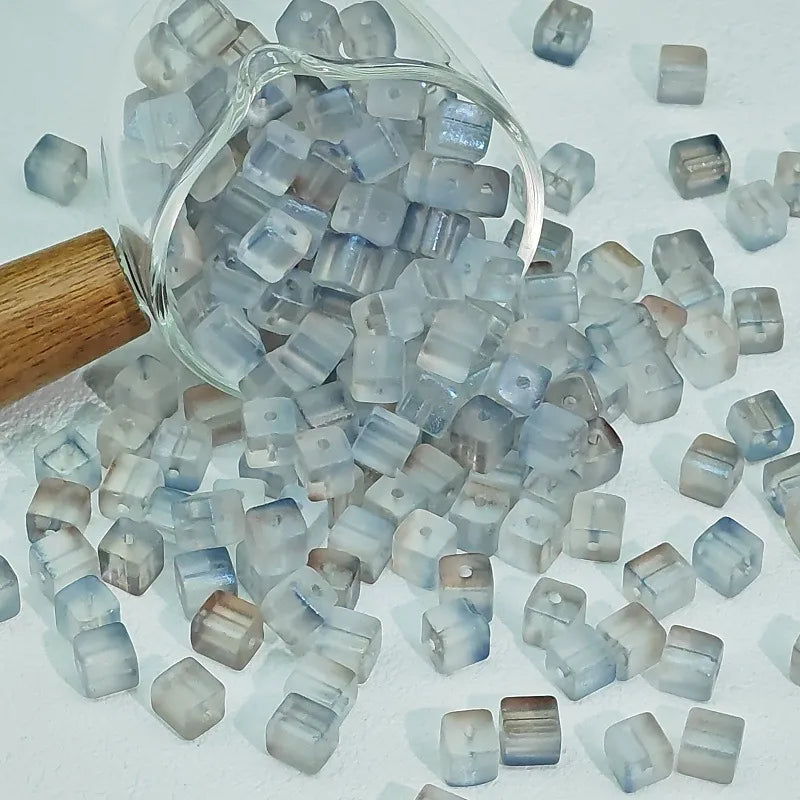 50 PCS/Package Diameter 7 Mm Glass Square Beads