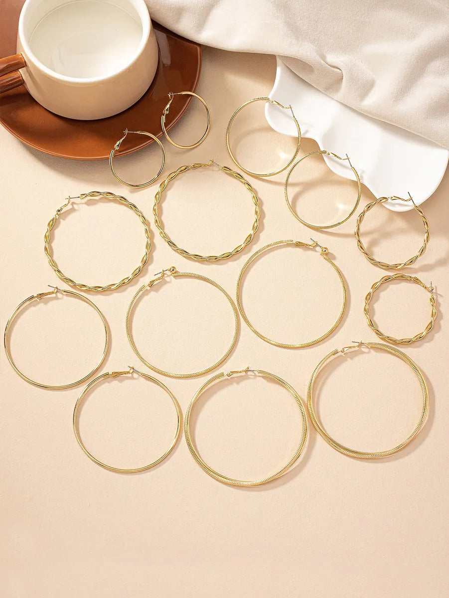 7 Pairs Exaggerated Simple Style Circle Iron Hoop Earrings