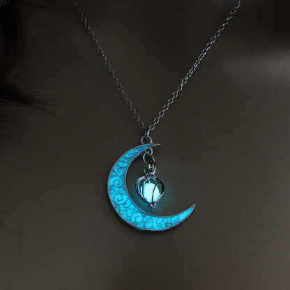 Hot Selling Hollow Spiral Moon Luminous Pendant Cyclone Luminous Bead Necklace Wholesale Gooddiy