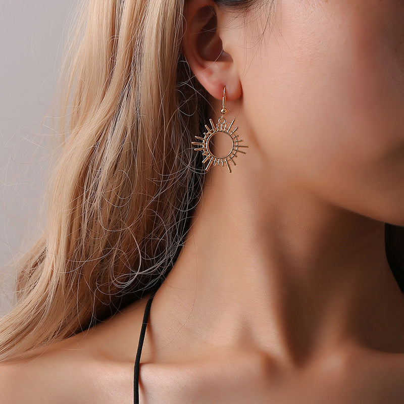 New Earrings Trend Gear Earrings Creative Geometric Alloy Jewelry Sun Earrings Wholesale Gooddiy