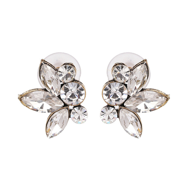 New Style Leaf Diamond Stud Earrings