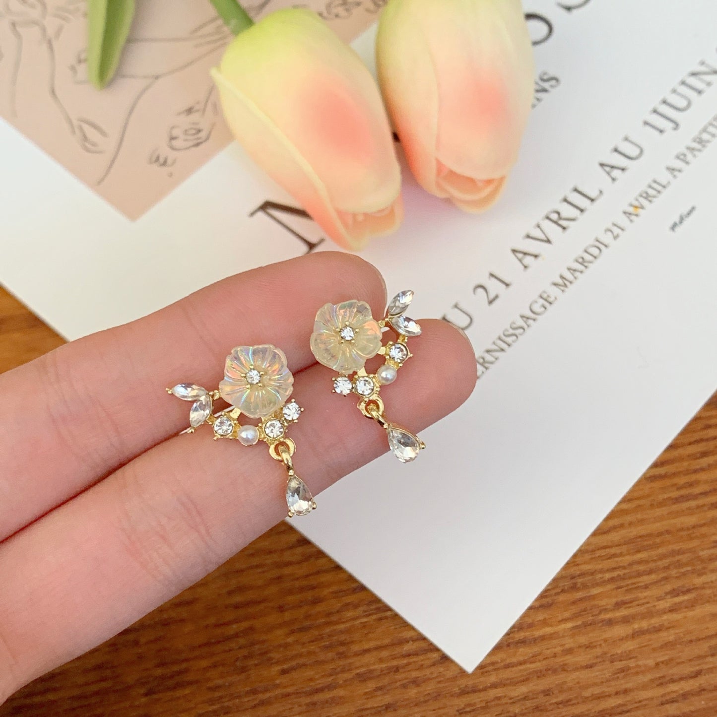 1 Pair Sweet Fruit Flower Plating Inlay Alloy Artificial Pearls Zircon Earrings